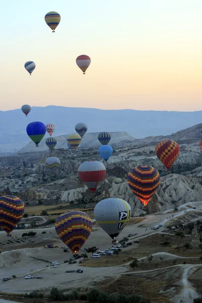 Lot balonem na gorące powietrze, Cappadocia — Zdjęcie stockowe