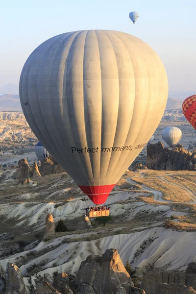 Horkovzdušný balón jízda, Kappadokie — Stock fotografie