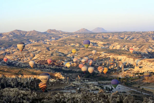 Heißluftballonfahrt, Kappadokien — Stockfoto