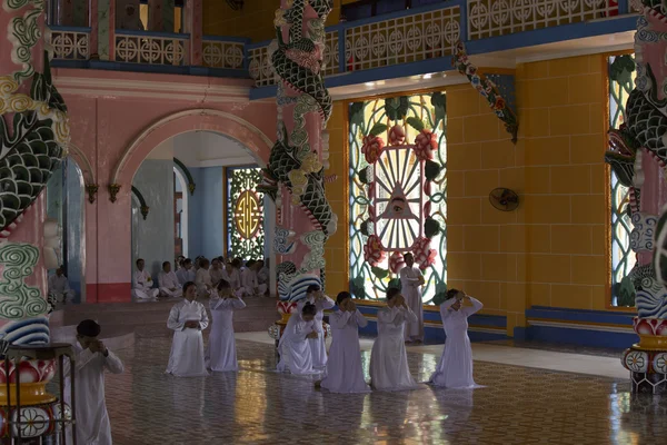 Templo de Caodai perto de Ho Chi Minh City, Vietnã — Fotografia de Stock