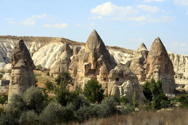 Camini delle fate in Cappadocia — Foto Stock