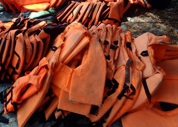 Coletes salva-vidas pilha — Fotografia de Stock