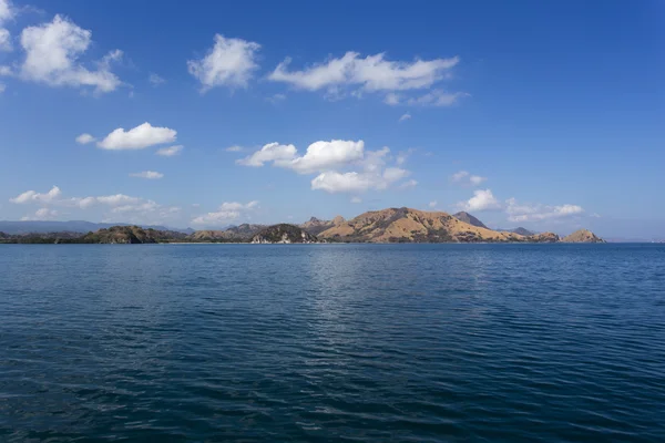 Inselpanorama von Komodo — Stockfoto