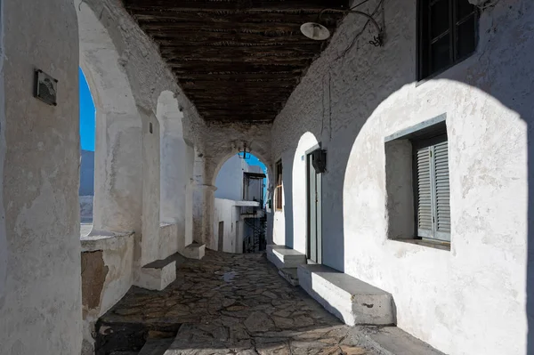 Budovy Úzká Ulička Tradiční Architektury Ostrově Skyros Řecko — Stock fotografie