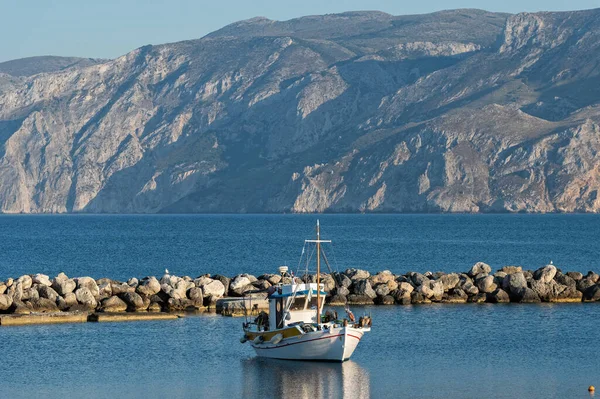 Bateau Pêche Traditionnel Bois Dans Petit Port Île Skyros Grèce — Photo