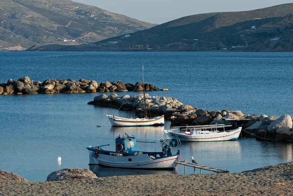 Bateaux Pêche Traditionnels Bois Dans Petit Port Île Skyros Grèce — Photo