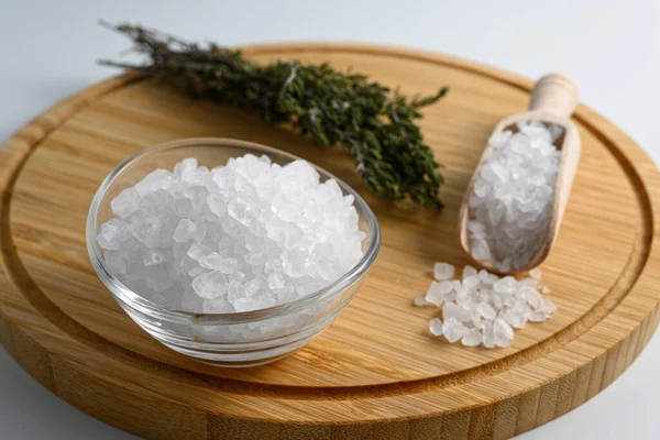 Little Wooden Scoop Glass Bowl Full Sea Salt Wooden Cutting — Stock Photo, Image