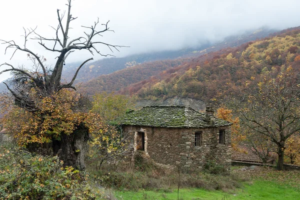 Maisons anciennes en Grèce — Photo