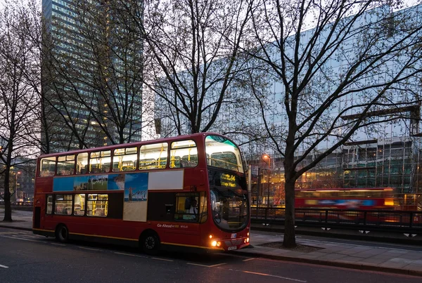 Inglés Buses en Londres — Foto de Stock