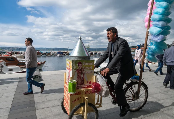 Verkoop van snoep in Turkije — Stockfoto