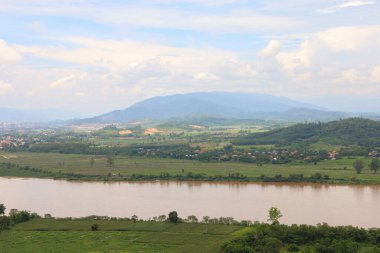 Mekong Nehri 'nin manzarası Tayland' da güzel bir doğa nehridir.