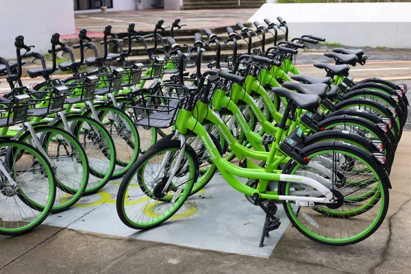 Pathumtani Thailand August 2021 Green Bicycles Bike Sharing Stop Parking — Stock Photo, Image