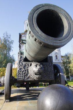 büyük Canon ve Rusya'da bombardıman topu