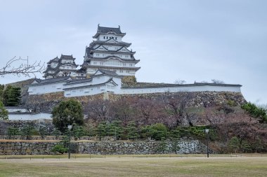 Himeji Beyaz Kalesi Japonya 'da ünlü ve güzeldir.