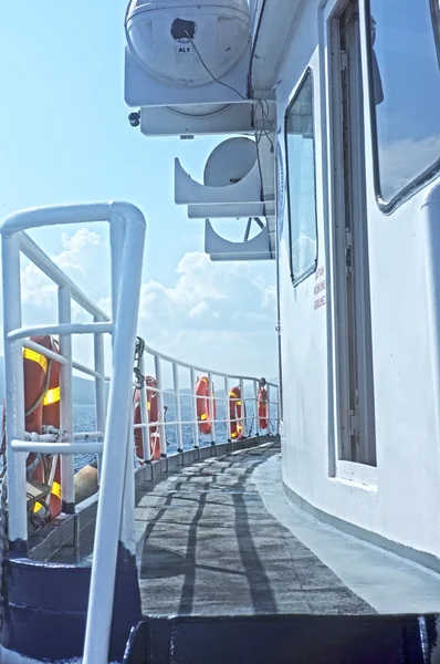 Passenger boat's side deck — Stock Photo, Image