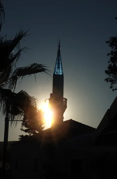 Sunlight sparkling through the minaret — Stock Photo, Image