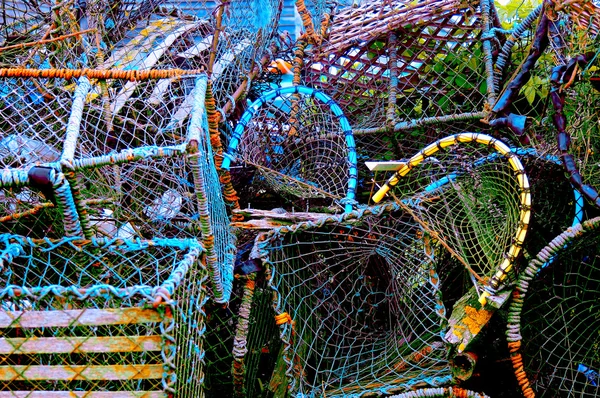Groupe coloré de paniers de pêche — Photo