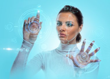 Sanal Hud ile Çalışan Çekici Model