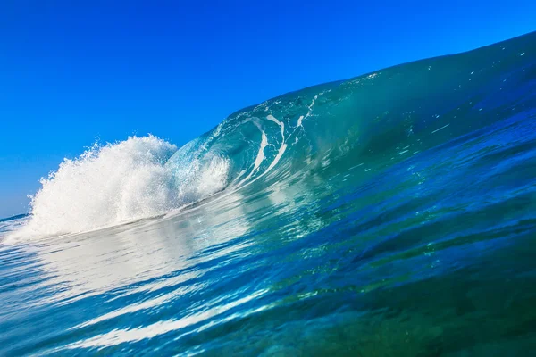 Bela onda de quebra do oceano — Fotografia de Stock