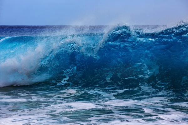 Prachtige oceaan Breaking Wave — Stockfoto