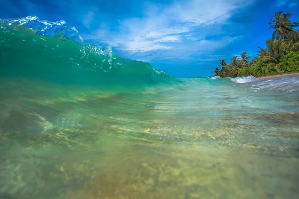 Beautiful Ocean Breaking Wave — Stock Photo, Image