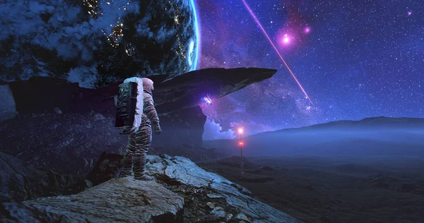 Astronauta Traje Espacial Planeta Rochoso Alienígena Sob Estrelas Céu Comunicando — Fotografia de Stock