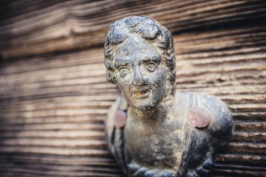 Paslı eski kapı kolu detay 