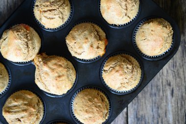 Reçel ile sağlıklı kek