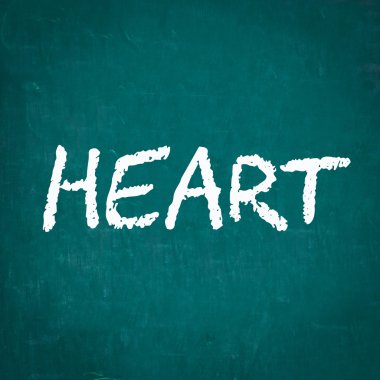 Kara tahta yazılı kalp