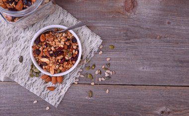 Hindistan cevizi Granola Tahıl fındık ile çeşitli türleri arasından, cips bir