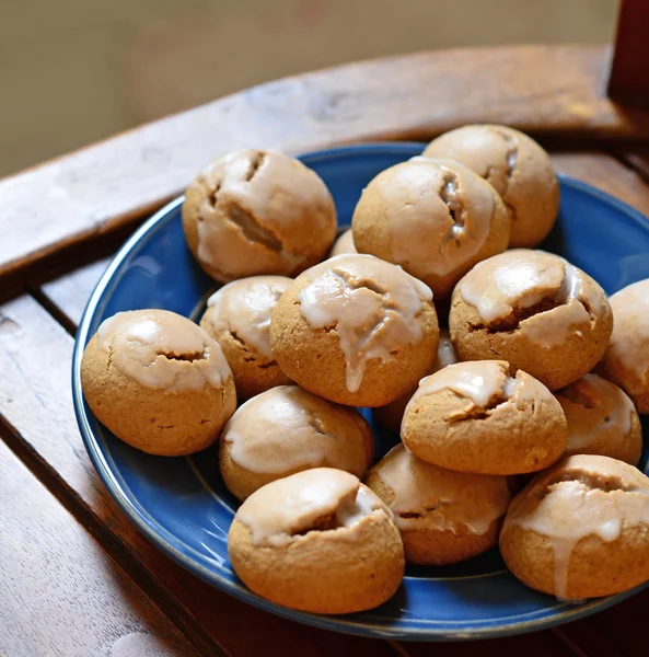 Lebkuchen auf dem Tisch — Stockfoto