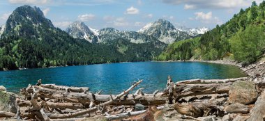 Estany de Sant Maurici Pirenes Dağları, İspanya