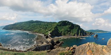 Biscay Körfezi 'nde Gustelugache Panoraması