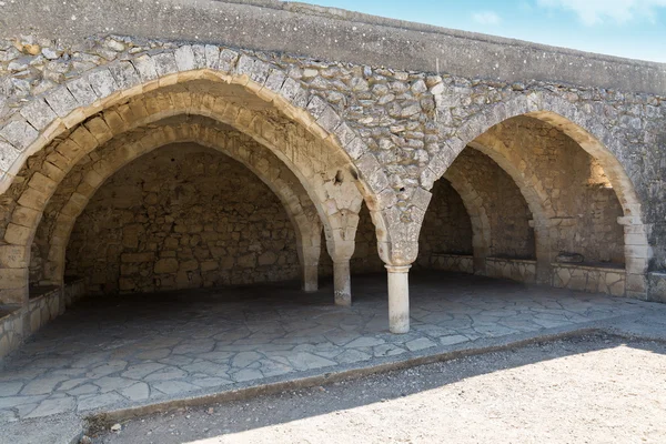 Les ruines de l'ancienne synagogue — Photo