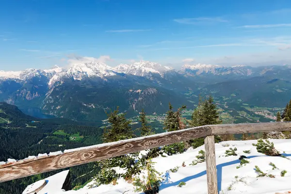 Landscape with mountains — Stock Photo, Image