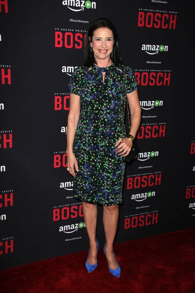 Mimi Rogers στο η Bosch»" — Φωτογραφία Αρχείου