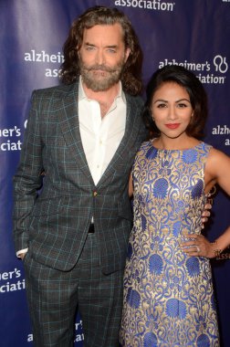 Timothy Omundson, Karen David