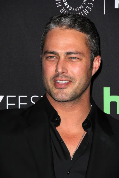 Taylor Kinney - skådespelare — Stockfoto