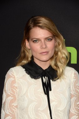 Emma Greenwell - oyuncu