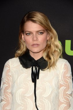 Emma Greenwell - oyuncu