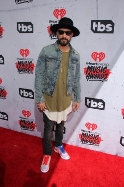 A. J. Mclean - müzisyen