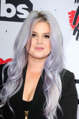 Kelly Osbourne - şarkıcı