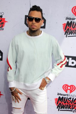 Chris Brown - şarkıcı