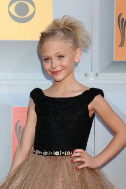 Alyvia Alyn Lind - oyuncu