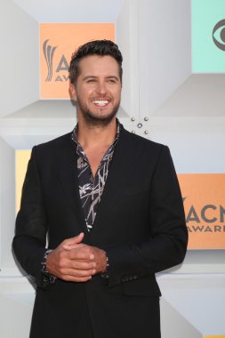 Luke Bryan - şarkıcı