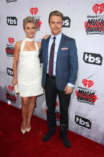 Julianne Hough, Derek Hough — Stock Photo, Image