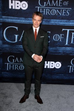 Alfie Allen - aktör