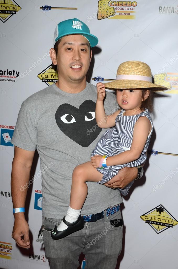 Joseph &ldquo;Joe&rdquo; Hahn - DJ – Stock Editorial Photo © s_bukley #106953298