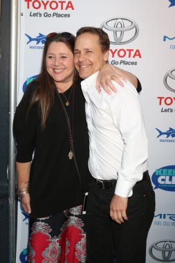 Camryn Manheim, Chad Lowe