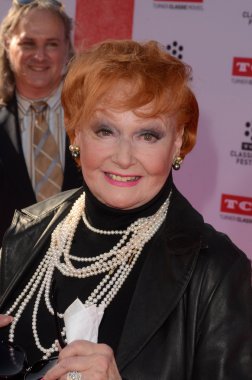 Ann Robinson - oyuncu